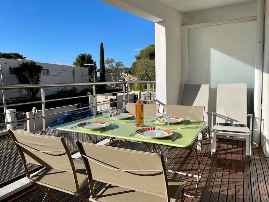 17 - Appartement Neuf, Parking Terrasse Et Jolie Vue Bandol Exterior foto
