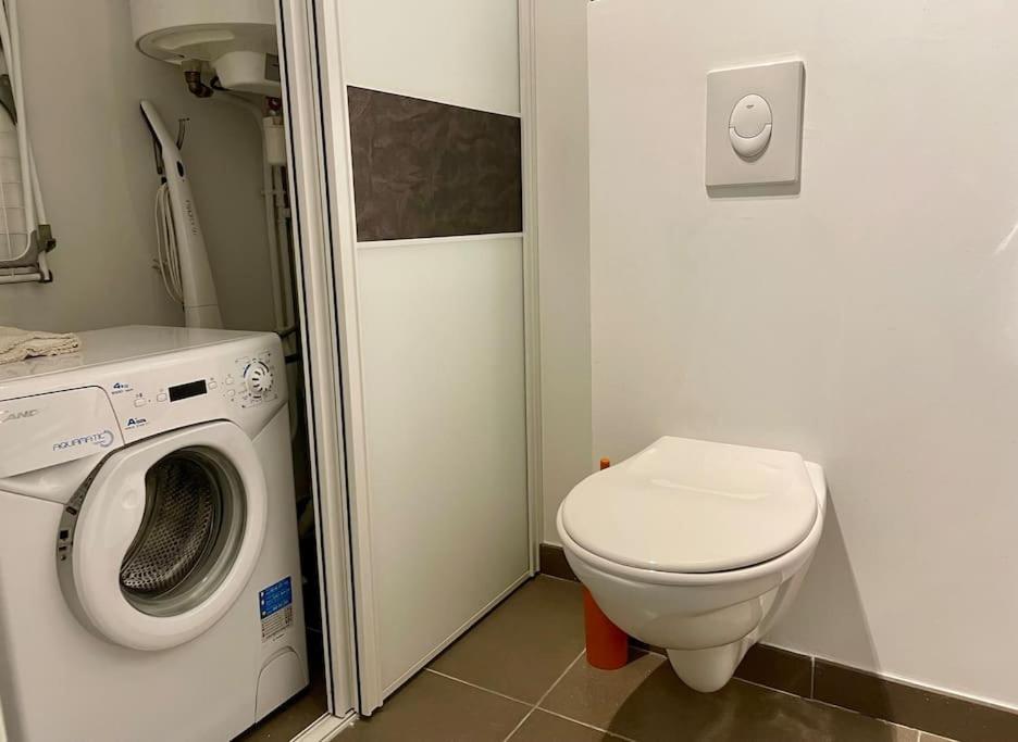 17 - Appartement Neuf, Parking Terrasse Et Jolie Vue Bandol Exterior foto