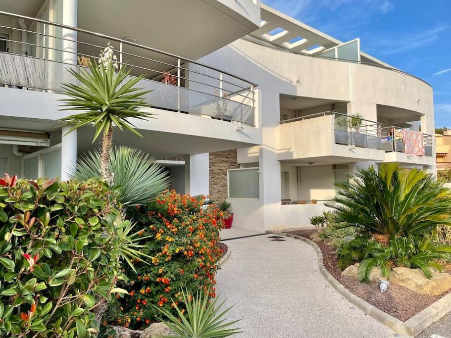 17 - Appartement Neuf, Parking Terrasse Et Jolie Vue Bandol Exterior foto
